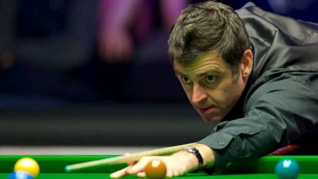 她将自己塑 她将自己塑