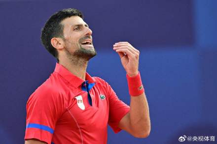 足球市场运 足球市场运