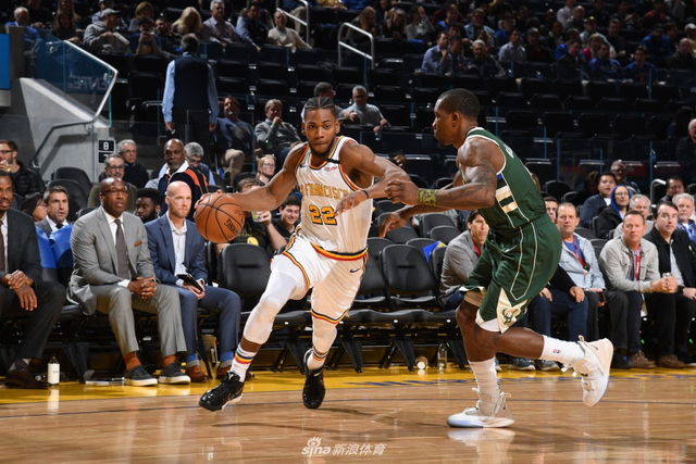 也让这支球 也让这支球