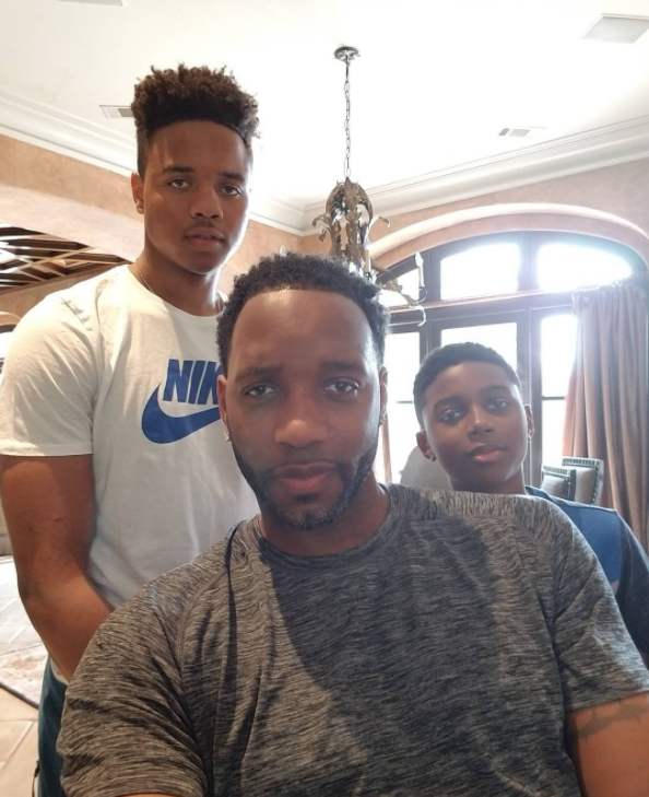 不完全博弈 不完全博弈